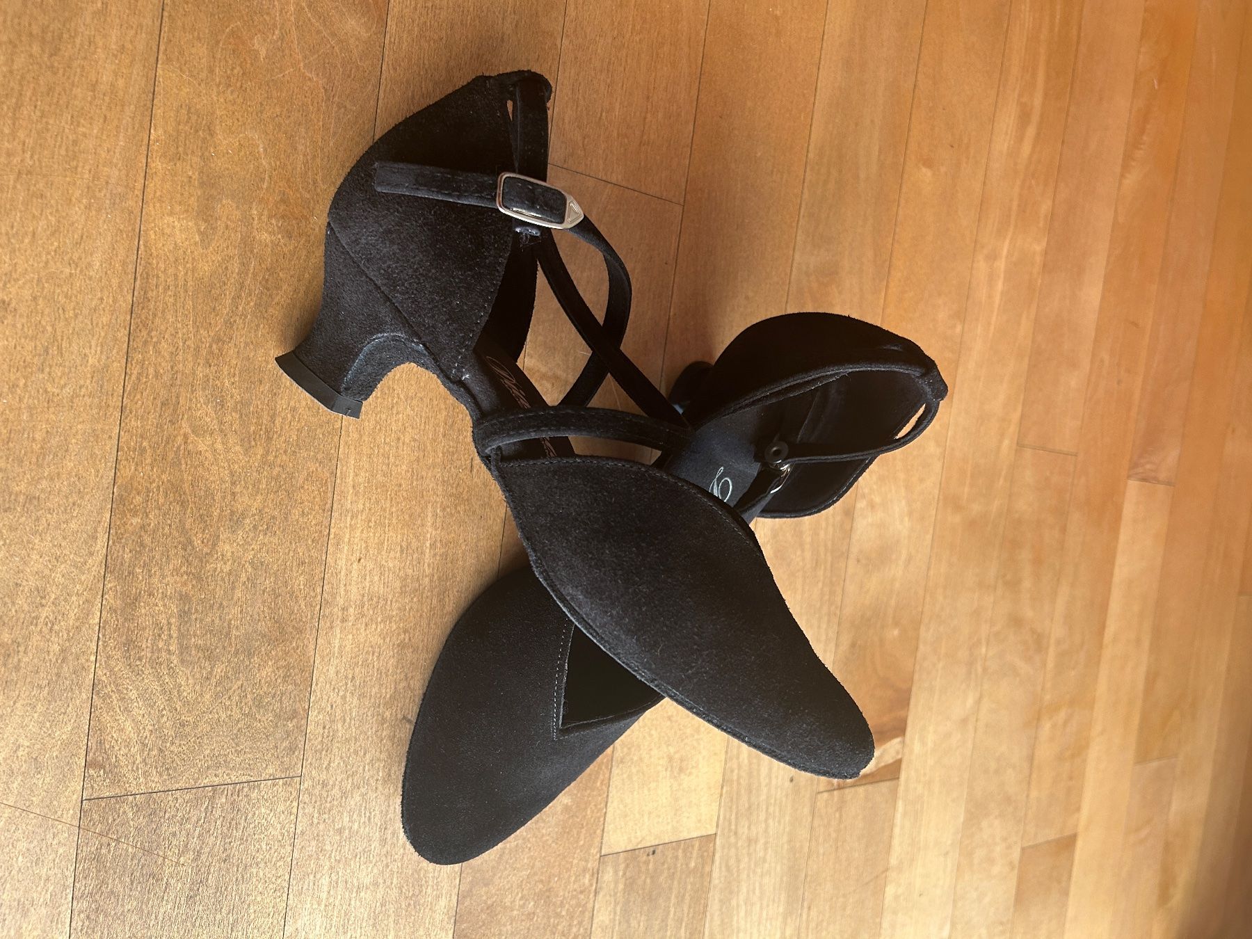 Damenschuhe: Ball- und Tanzschuhe – Gebraucht aus Thun von sams62 2