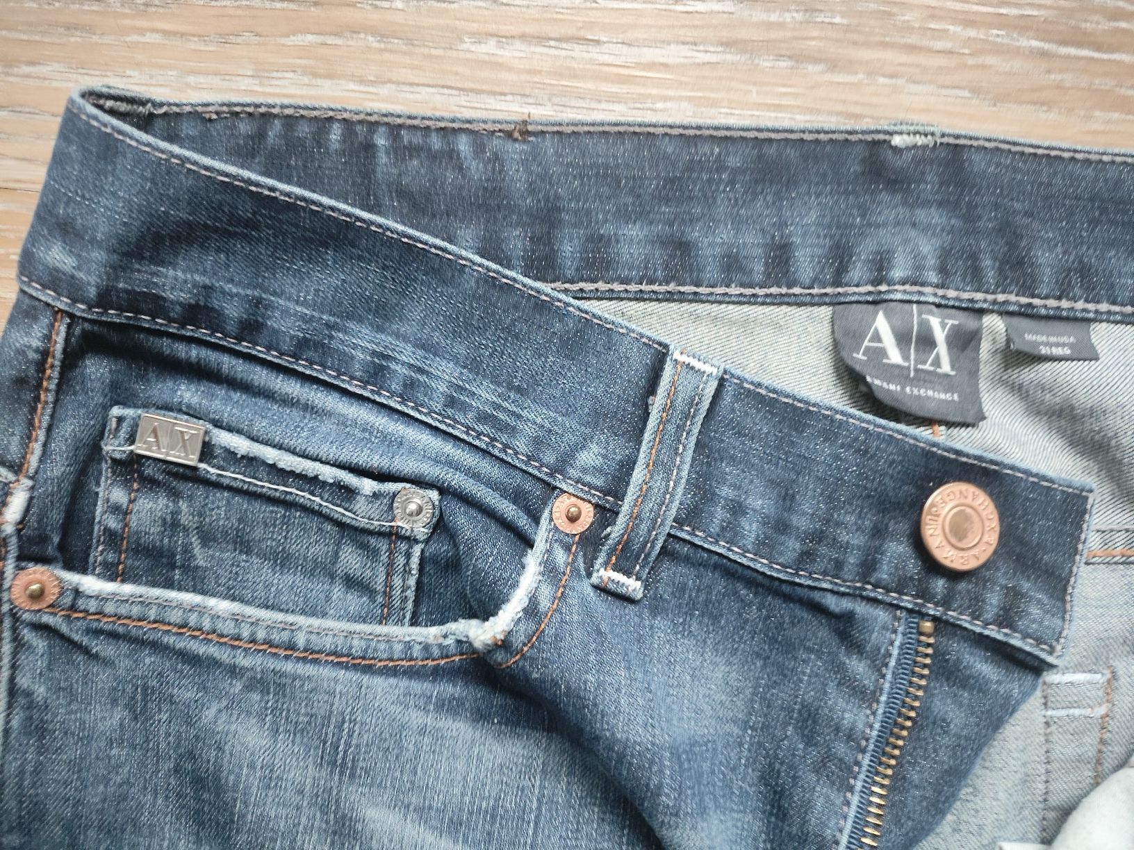 Armani Jeans: Armani Jean – Usato da Winterthur venduto da Ajcps 2