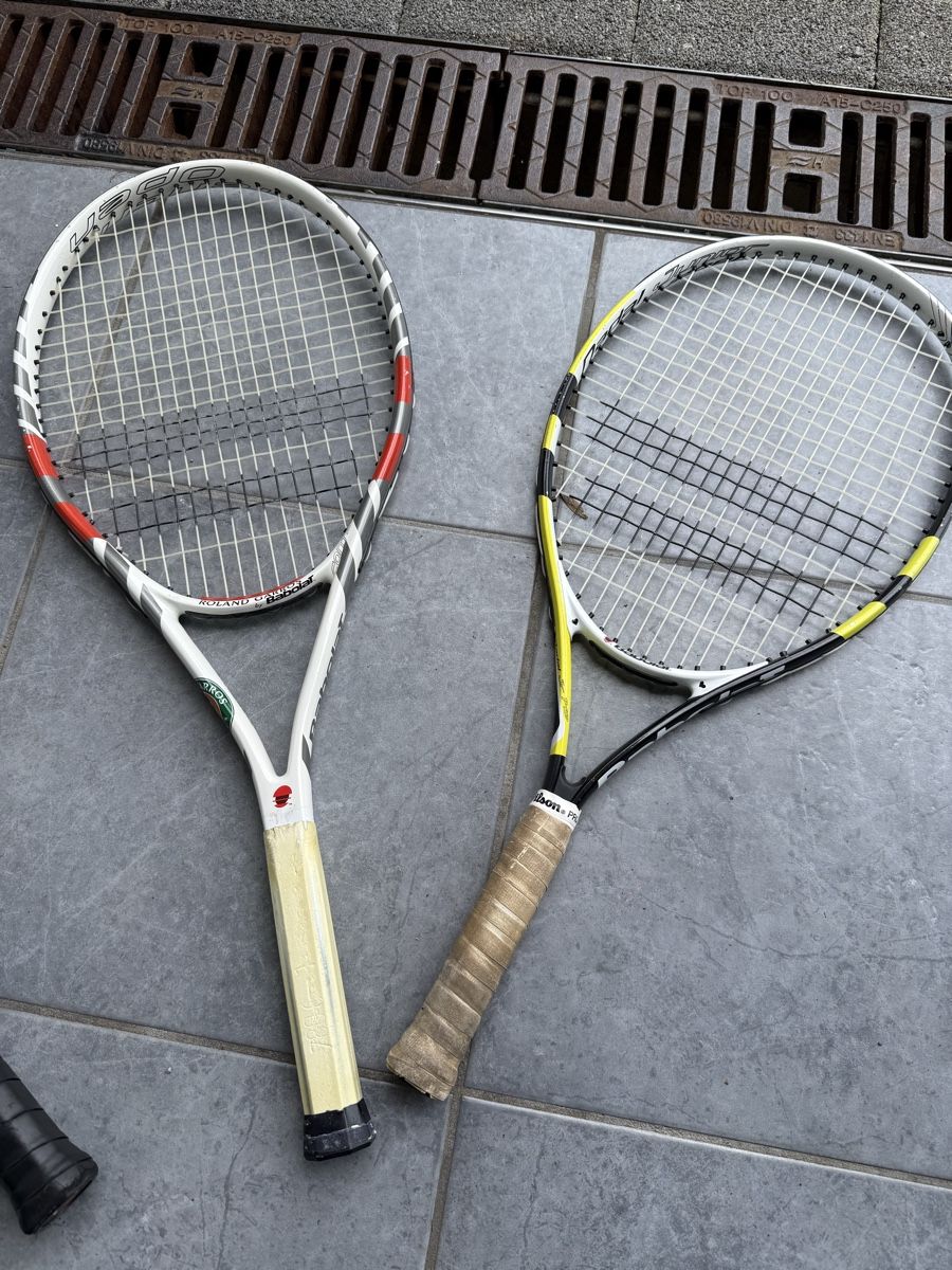 Wilson Borse: Wilson Tennistasche TOUR – Nuovo (secondo la descrizione) da Wallisellen venduto da Miraxlj 7
