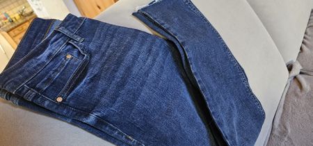 Mango Jeans, neuwertig, Gr. 42, Top Zustand