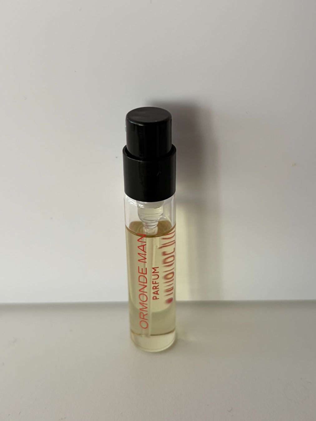 Ormonde Jayne Profumi & Eau de Toilette: Ormonde & Jayne - Ormonde Man edp 2,5 ml Sample – Usato da Schlieren venduto da con_hdp9