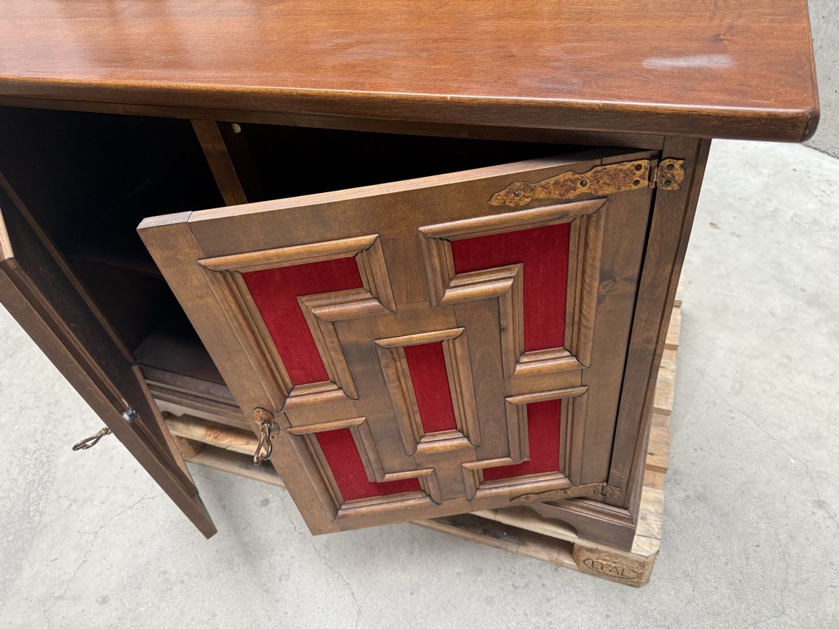 Commodes: Holzschrank – D'occasion à Horriwil par Carrera68 7