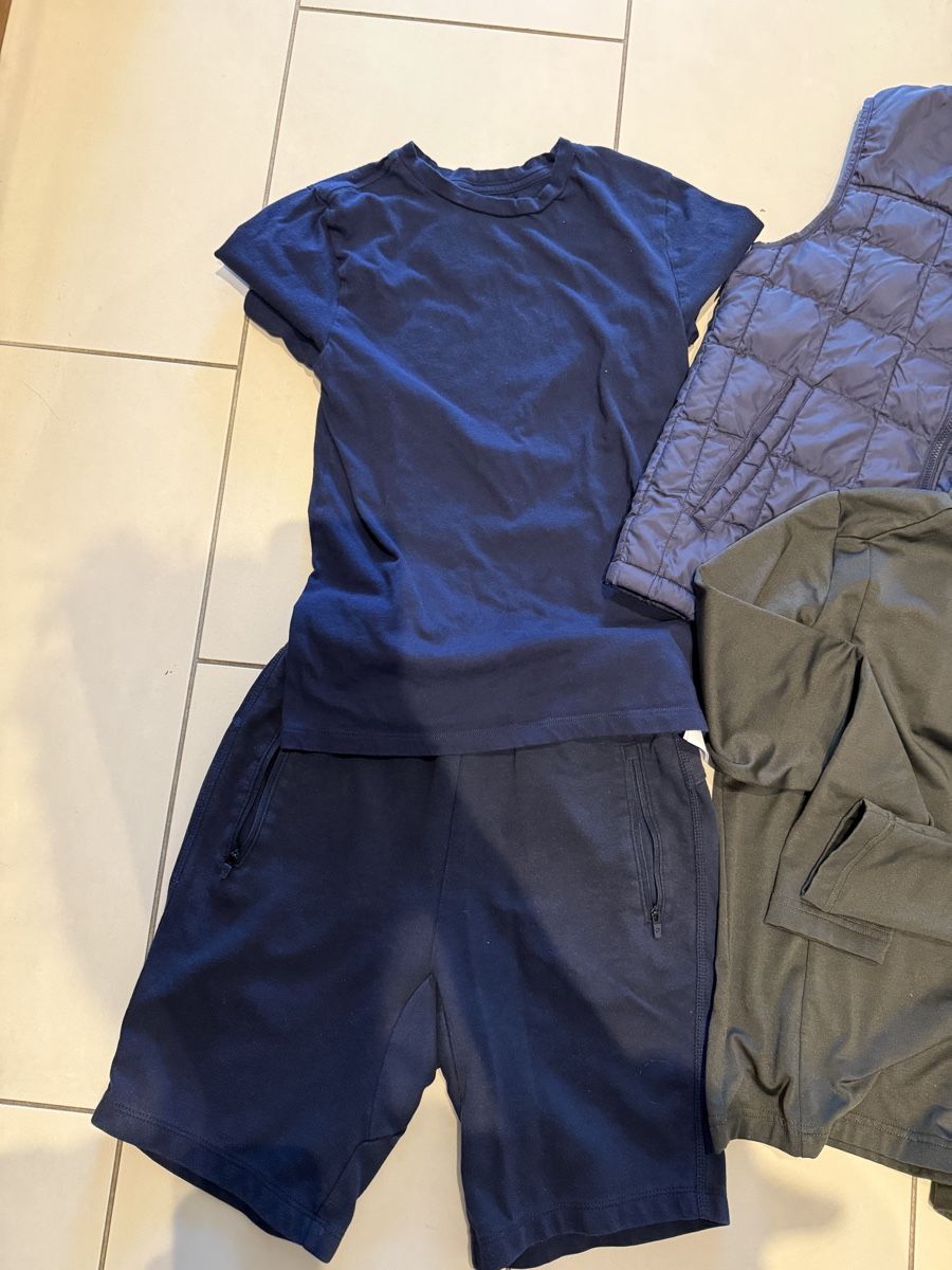 Lotti & Set di vestiti: Markenkleider Paket Jungen – Usato da Neerach venduto da the_modern_mini 1