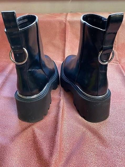 Scarpe da donna: Plateau-Stiefeletten/Boots "pimkie" – Usato da Cazis venduto da arinba 1