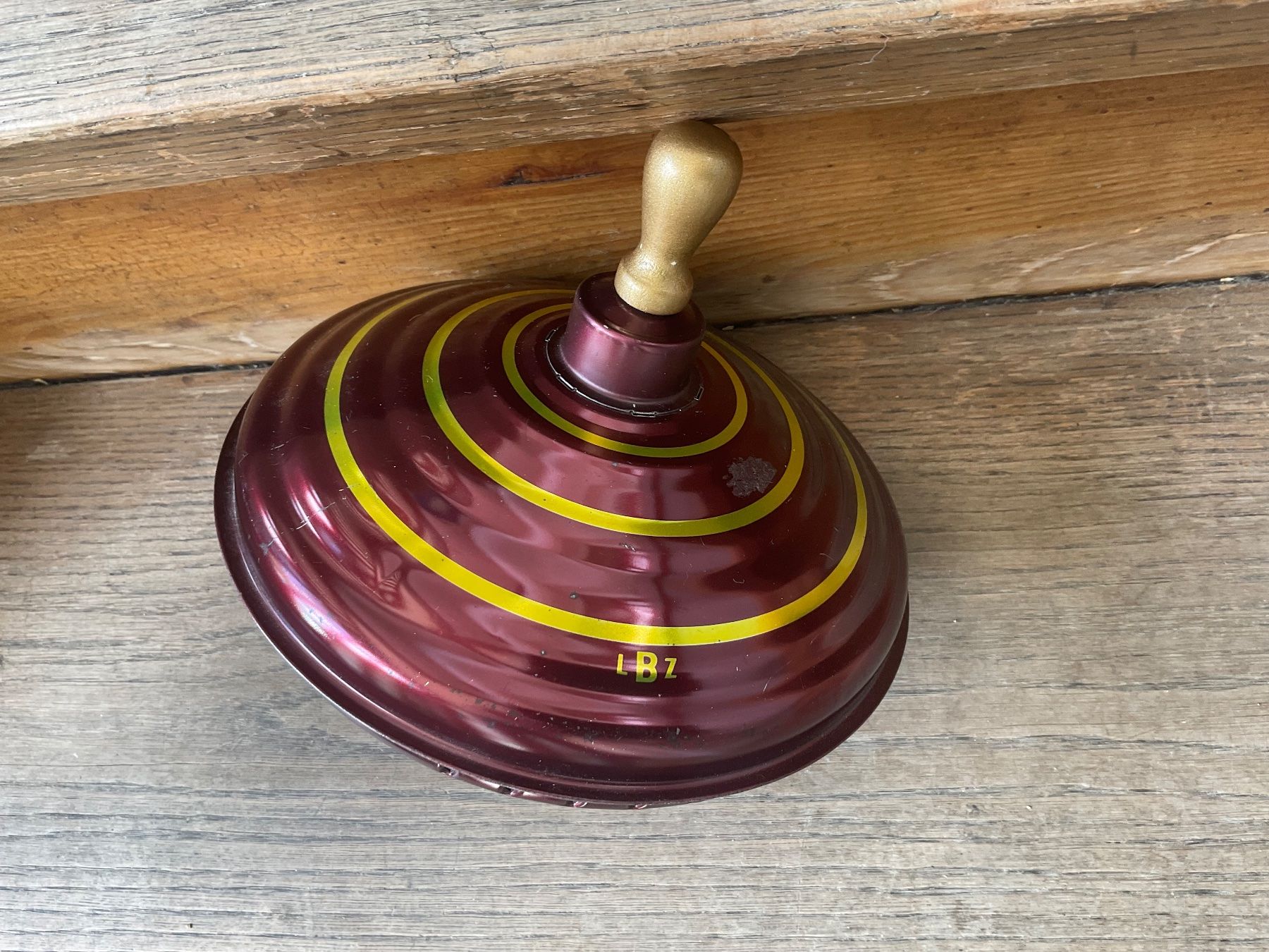 Giocattoli: Vintage Brummkreisel LBZ Blechkreisel Kreisel VERSAND 10.- – Usato da Aarau venduto da Galaktos 1