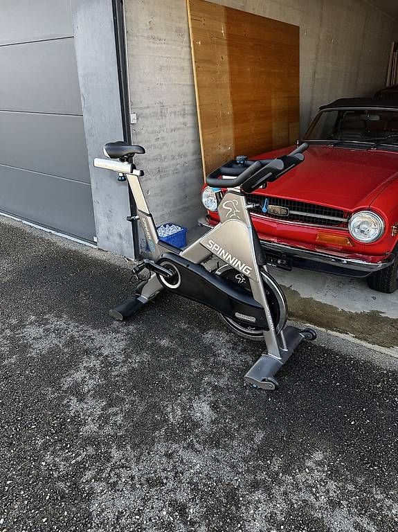 Vélos: Vélo de spinning Spinner® Shift ? Très bon état – D'occasion à St-Aubin-Sauges par dar_wxk5 1