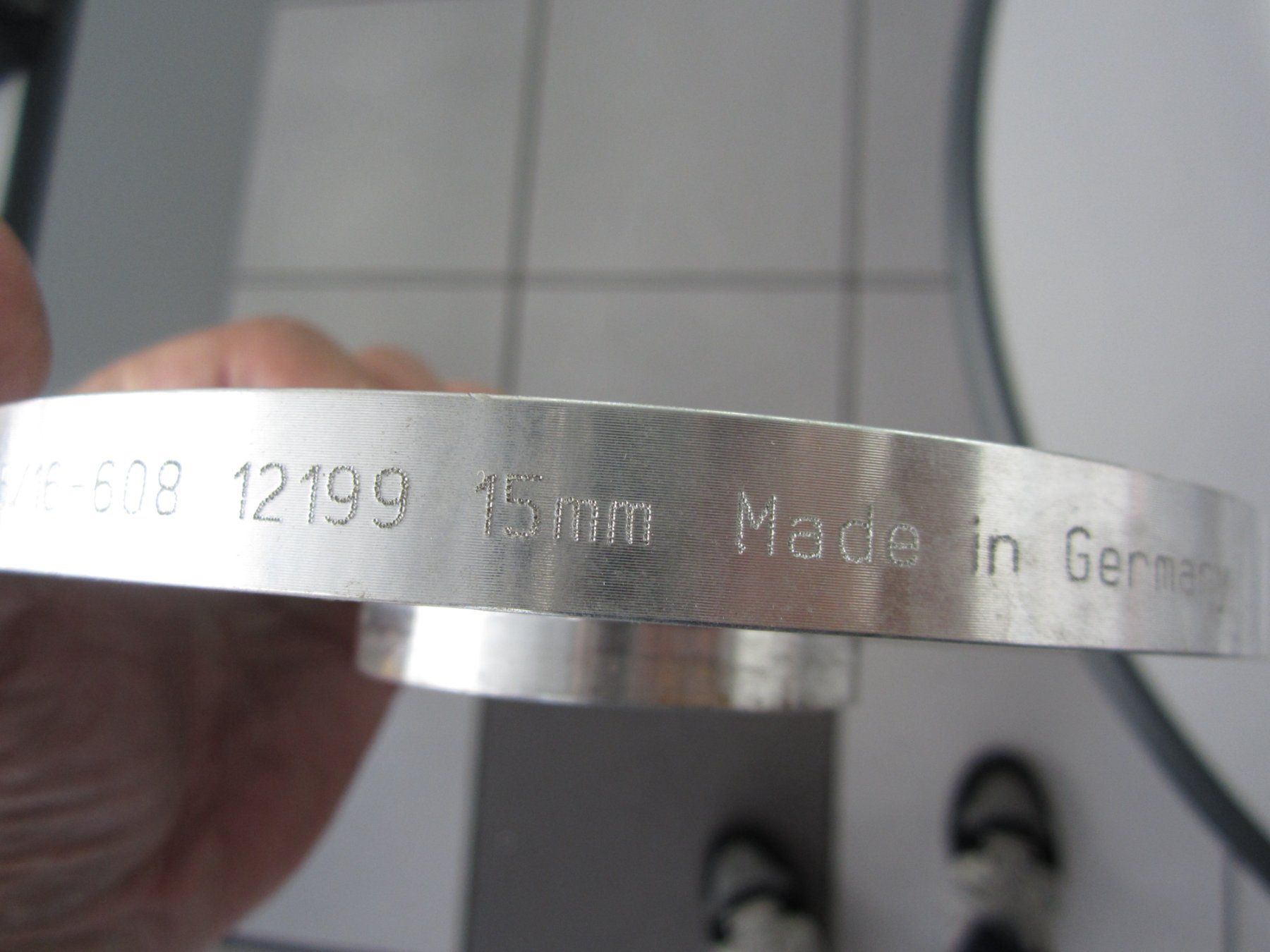 Porsche Alle Autoersatzteile: Porsche  SCC Distanzscheiben 2x15 mm – Gebraucht aus Dietikon von exclusive-cars-ag 2