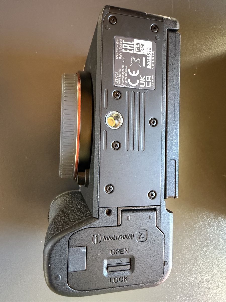 Sony Fotocamera: Sony a7cr silver body ( ILCE7CRS) – Nuovo (secondo la descrizione) da Chesalles-sur-moudon venduto da Momo1500 4
