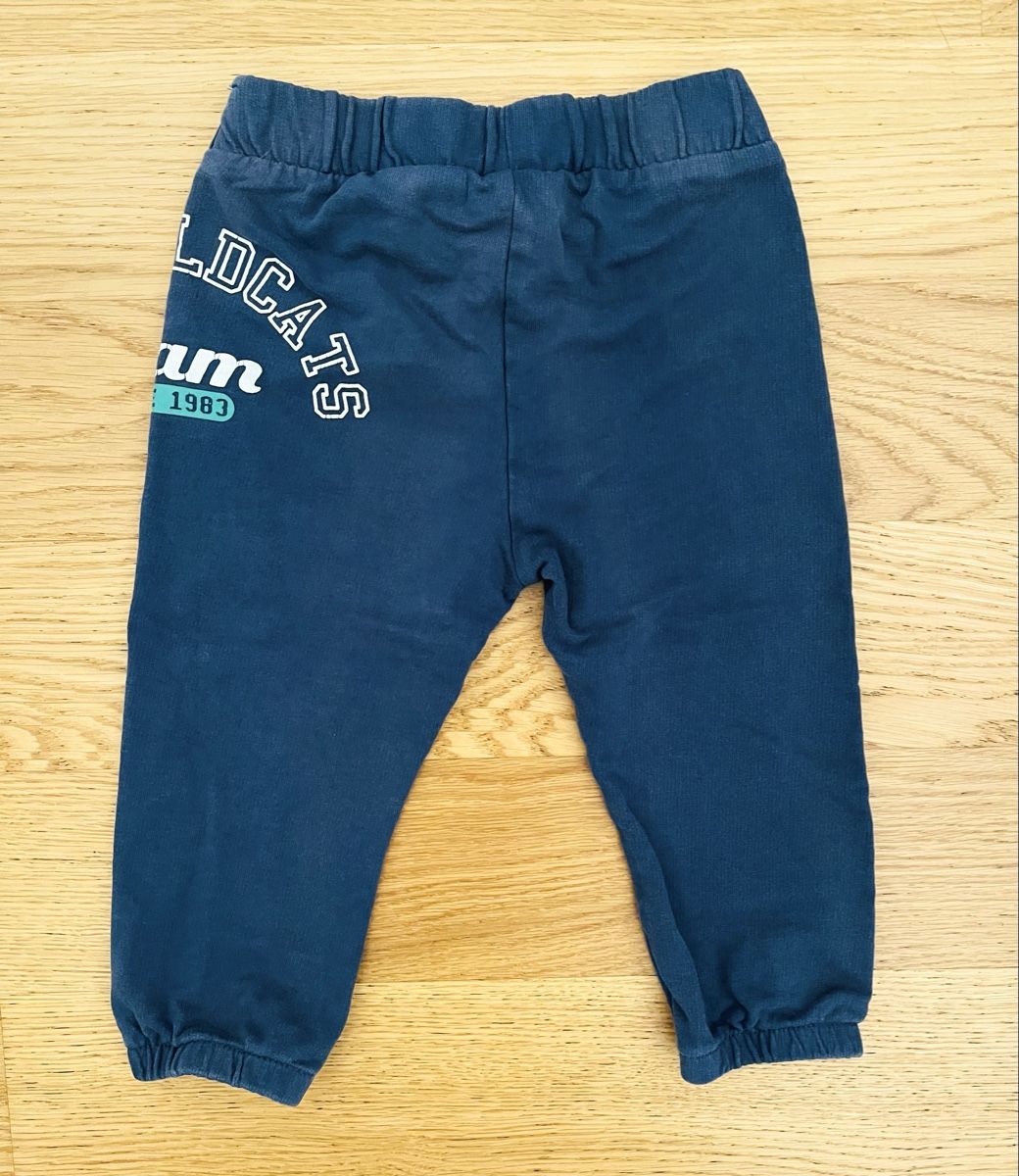 Pantaloni: Pantalon jogging Taille 86 – Usato da Sion venduto da FashionStore3 1