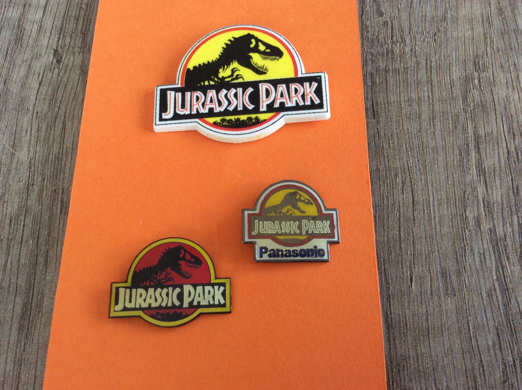 Placchette & Badge: 3 Pins - Jurassic Park – Usato da Triesen / Liechtenstein venduto da Edgardo55