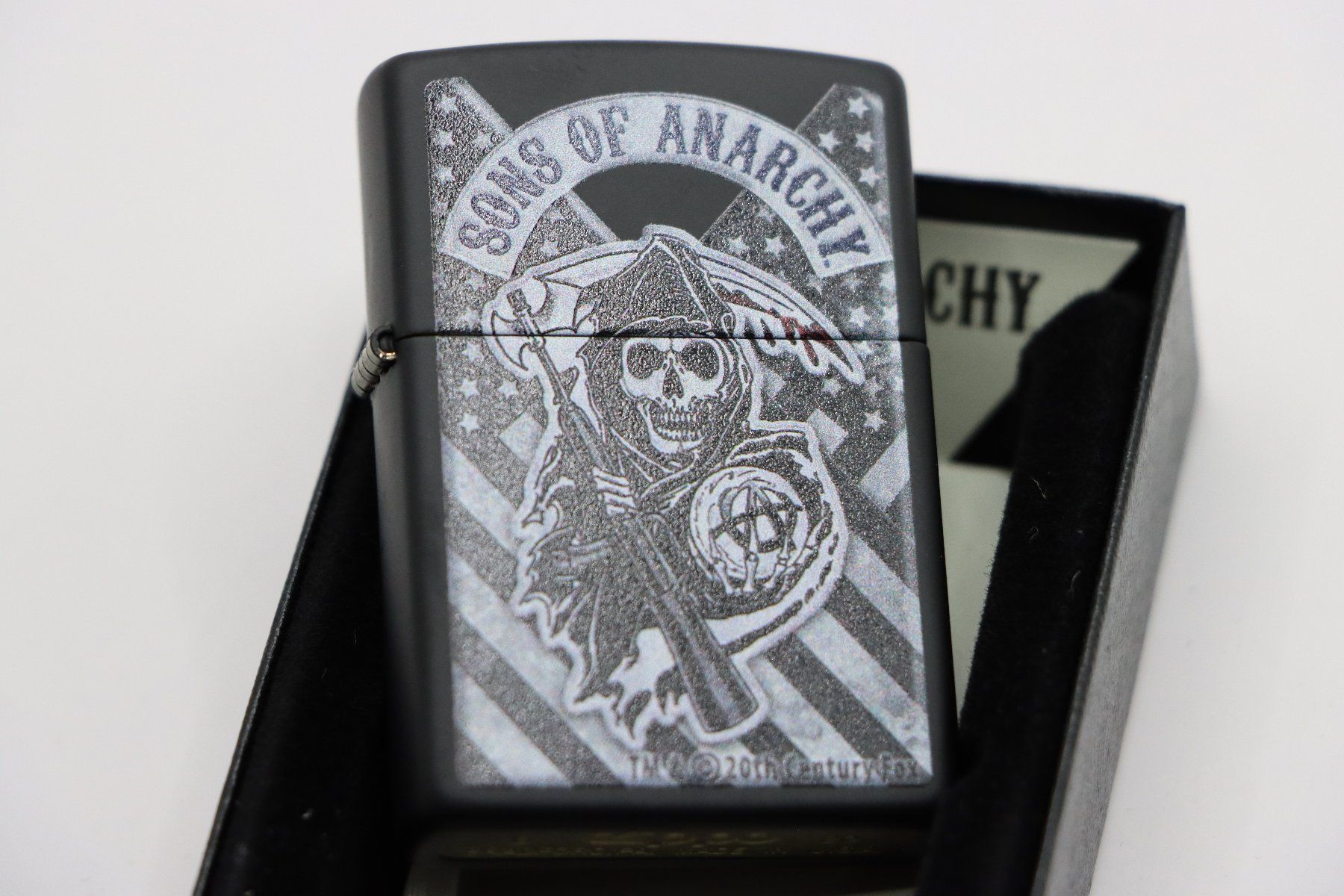 Zippo Briquets: Zippo Sons of Anarchy™ – Neuf avec emballage d'origine à Ennenda par