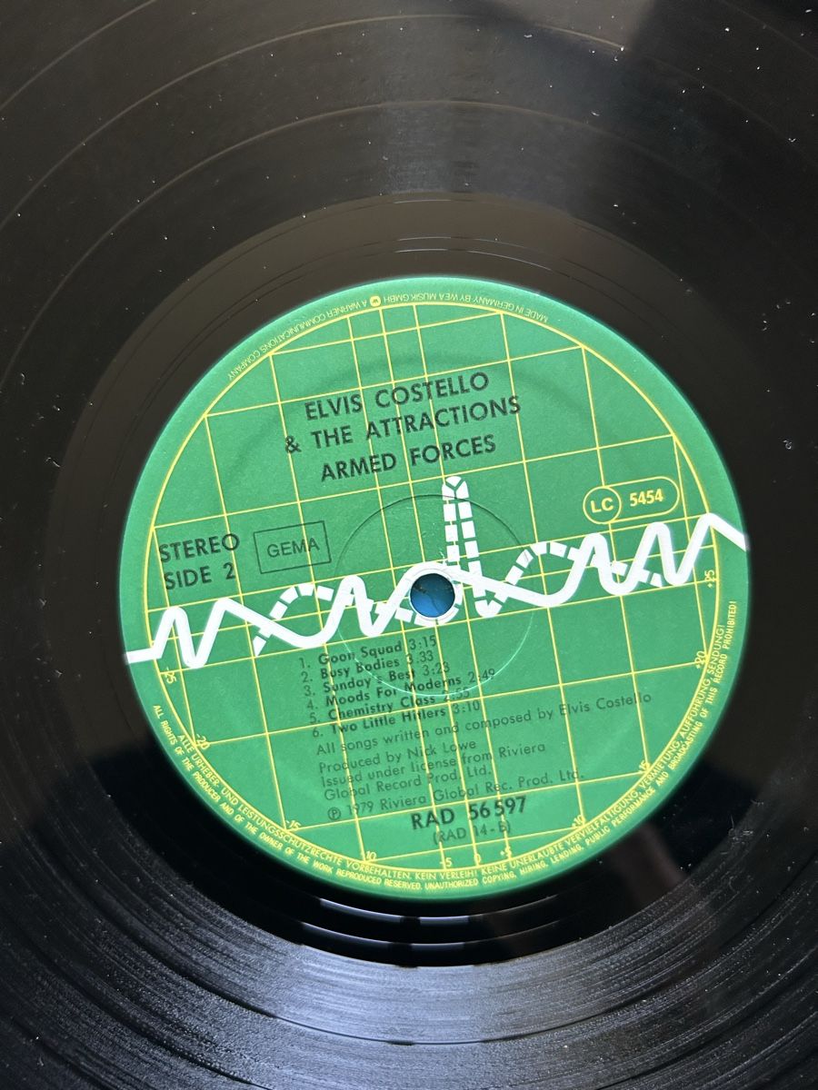 Dischi in vinile: Armed Forces - Elvis Costello & The Attractions LP New Wave – Usato da Winterthur venduto da lenolson 5