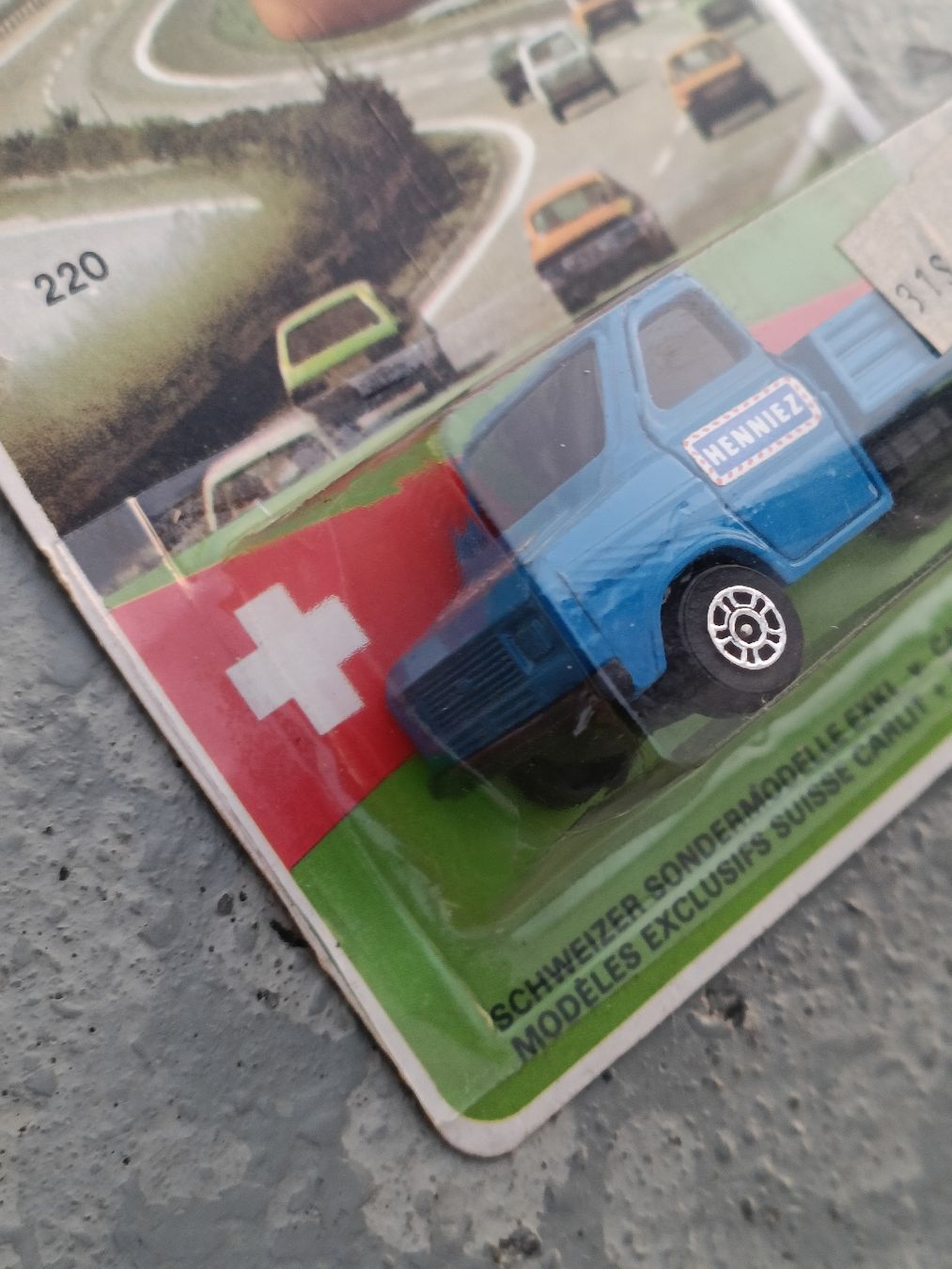 Corgi Toys Modellini d'auto: Modellauto Corgi / Ford Transit - Henniez Schweizer Edition – Nuovo (secondo la descrizione) da Brugg AG venduto da Ente015 1