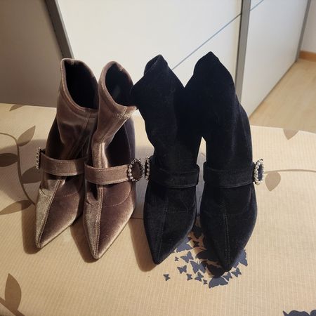 Elegante Samt Navyboot-Stiefeletten mit Perlen, Grösse 39