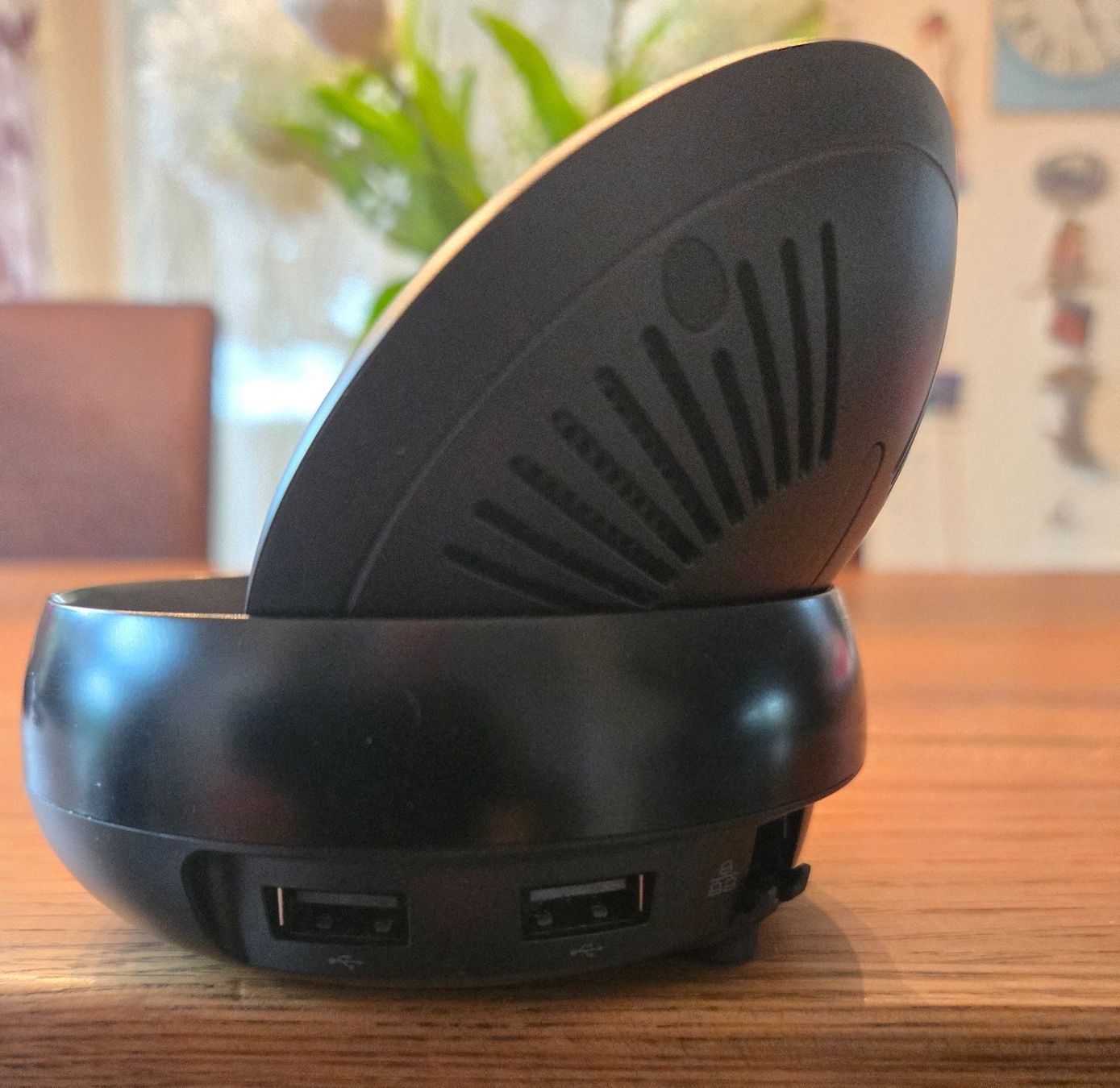 Samsung Dockingstation: Samsung DeX Station – Gebraucht aus Bettenhausen von Pollypocket 4