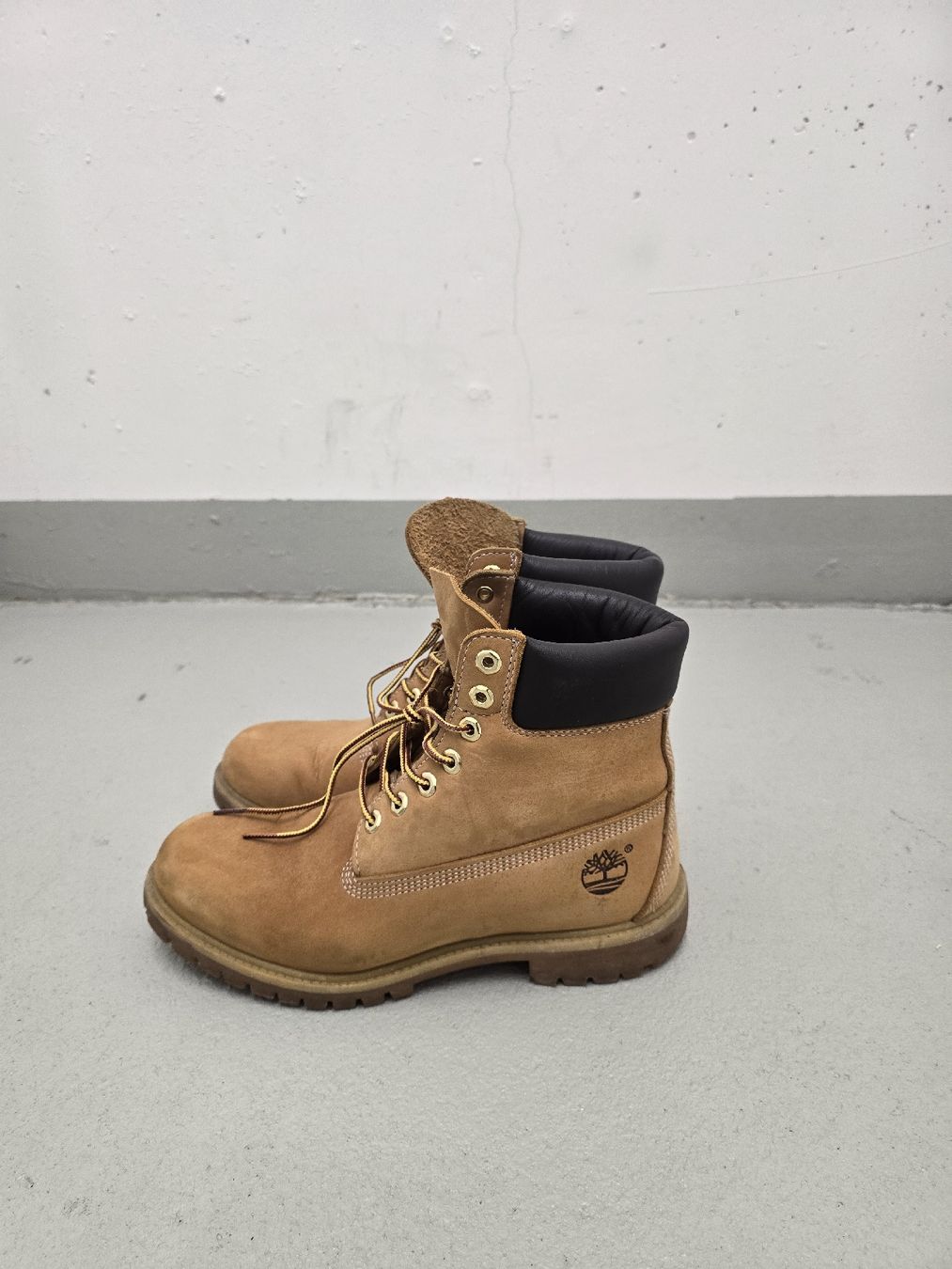 Timberland Scarpe da uomo: Timberland leather boots – Usato da Kriens venduto da Ime1993