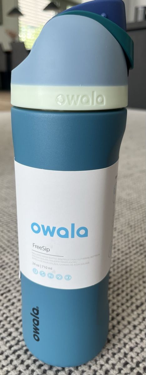 Gourdes & Thermos: Owala FreeSip – Neuf avec emballage d'origine à Zürich par Ali28921