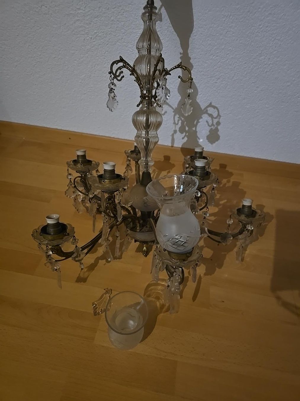 Lampadari & plafoniere: antiker Kronleuchter  – Difettoso da schlattingen venduto da Sprongebob 5