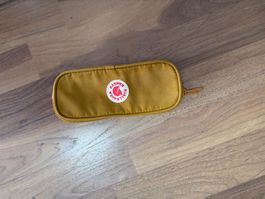 Etui