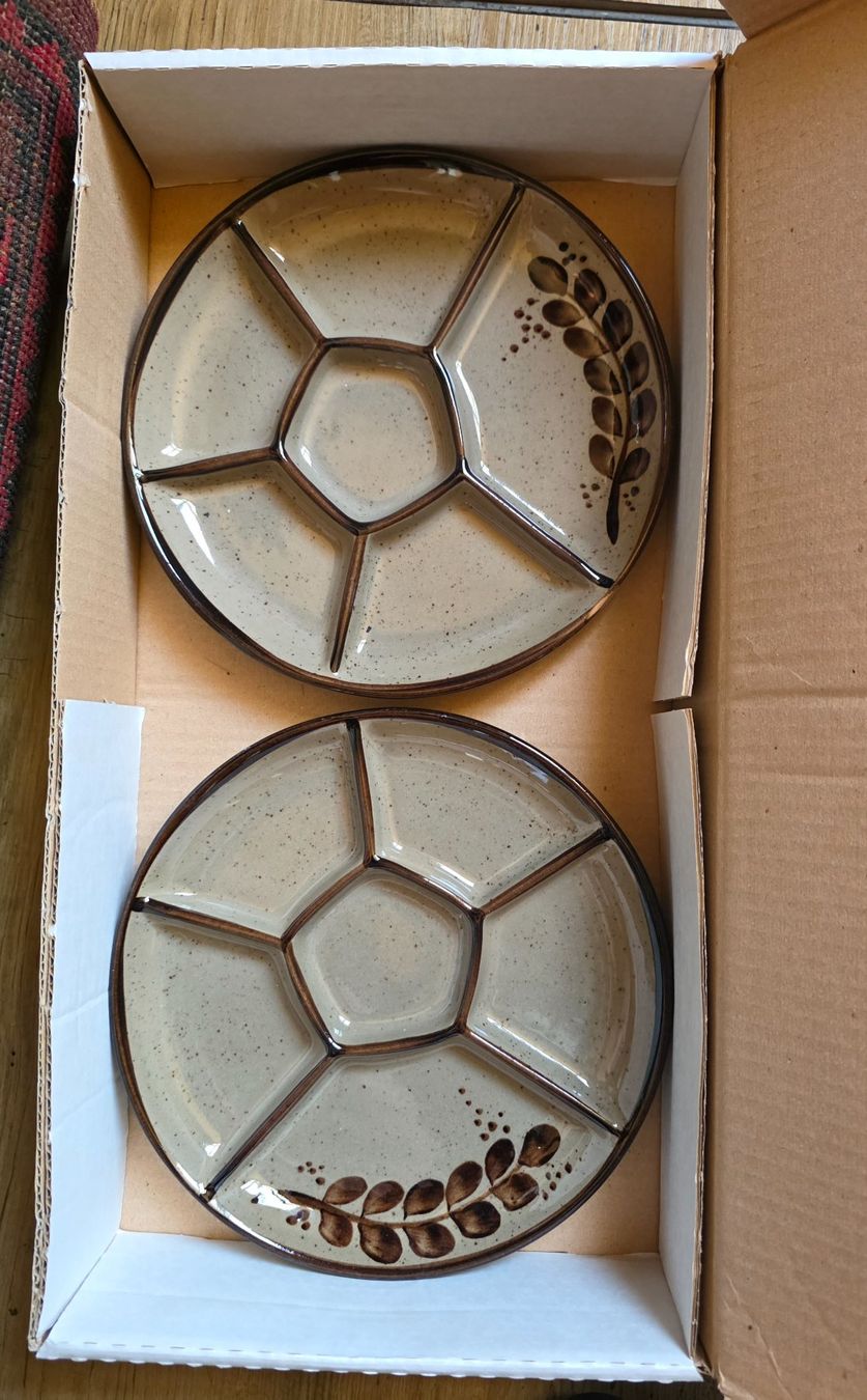 Set di piatti: Vintage Fondueset – Usato da Rheinsulz venduto da nostalgia91