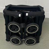 GB Pockit Stroller super compact