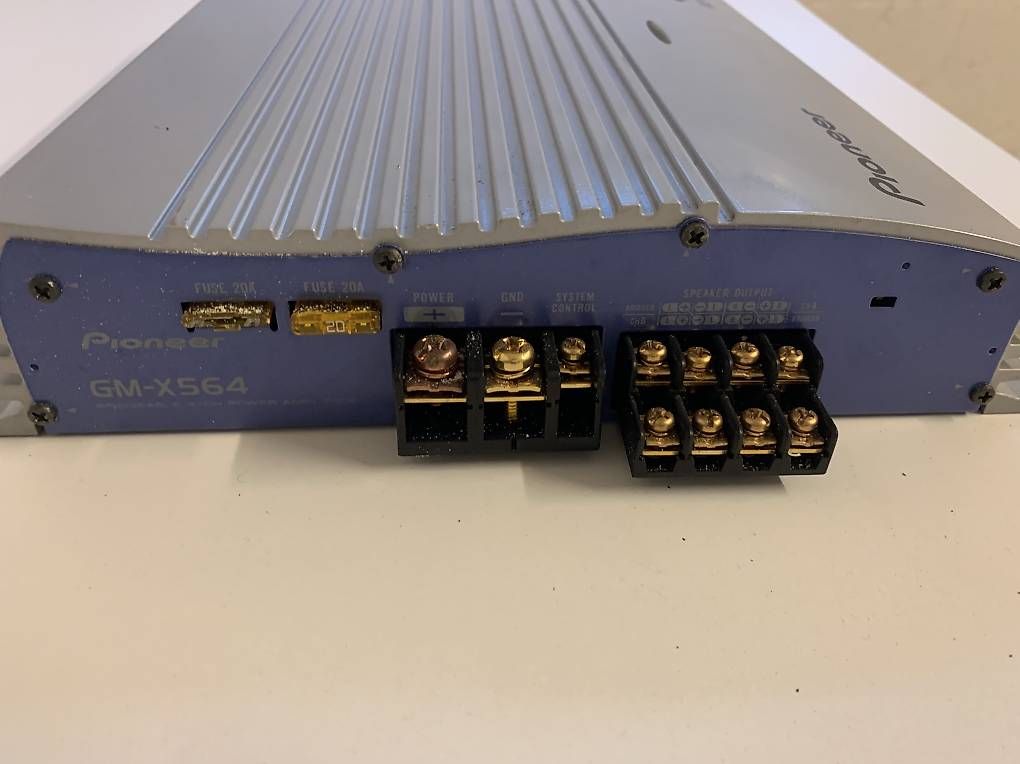 Verstärker: PIONEER VERSTÄRKER  480W – Gebraucht aus Cham von Zniski 3