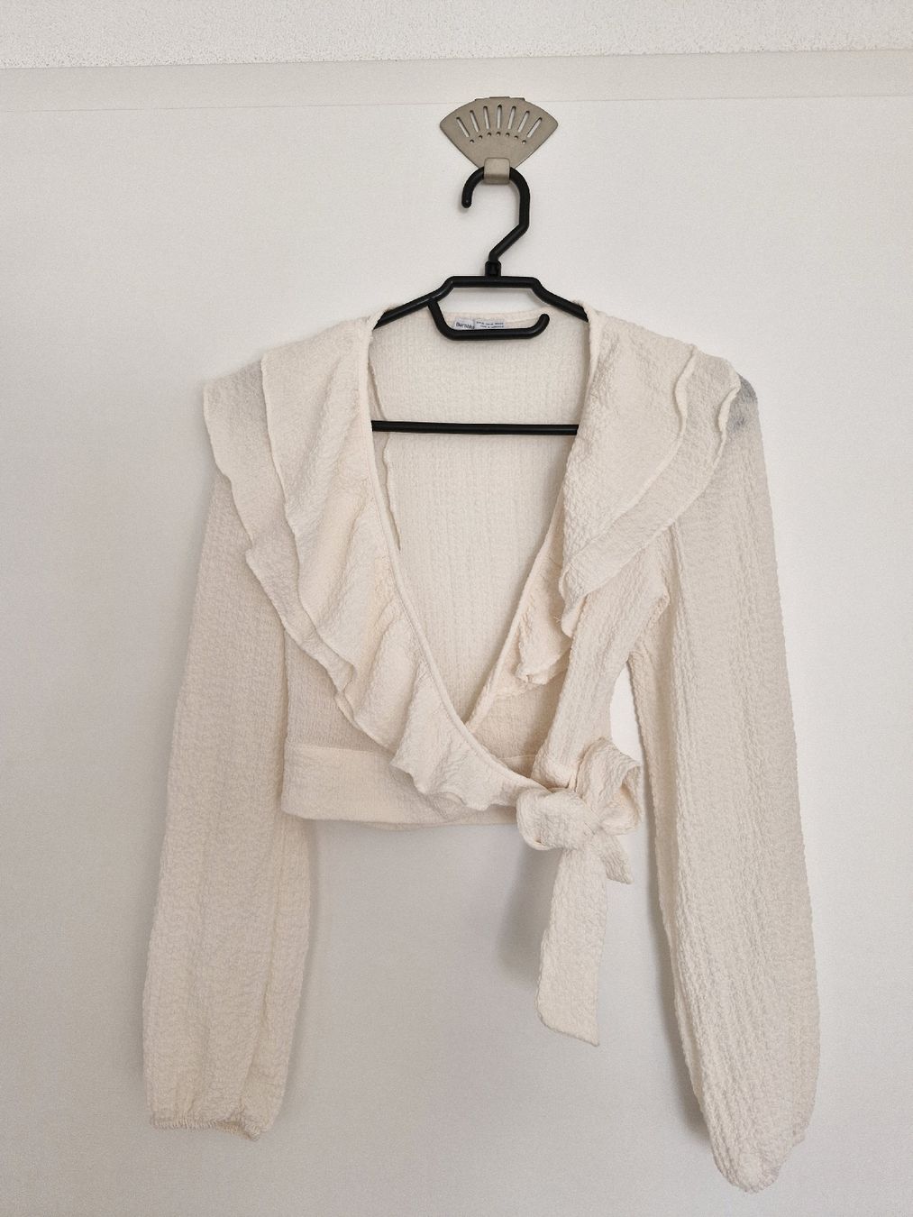 Bershka Camicette: Bershka Bluse Grösse XS – Usato da Maienfeld venduto da Bounty2016