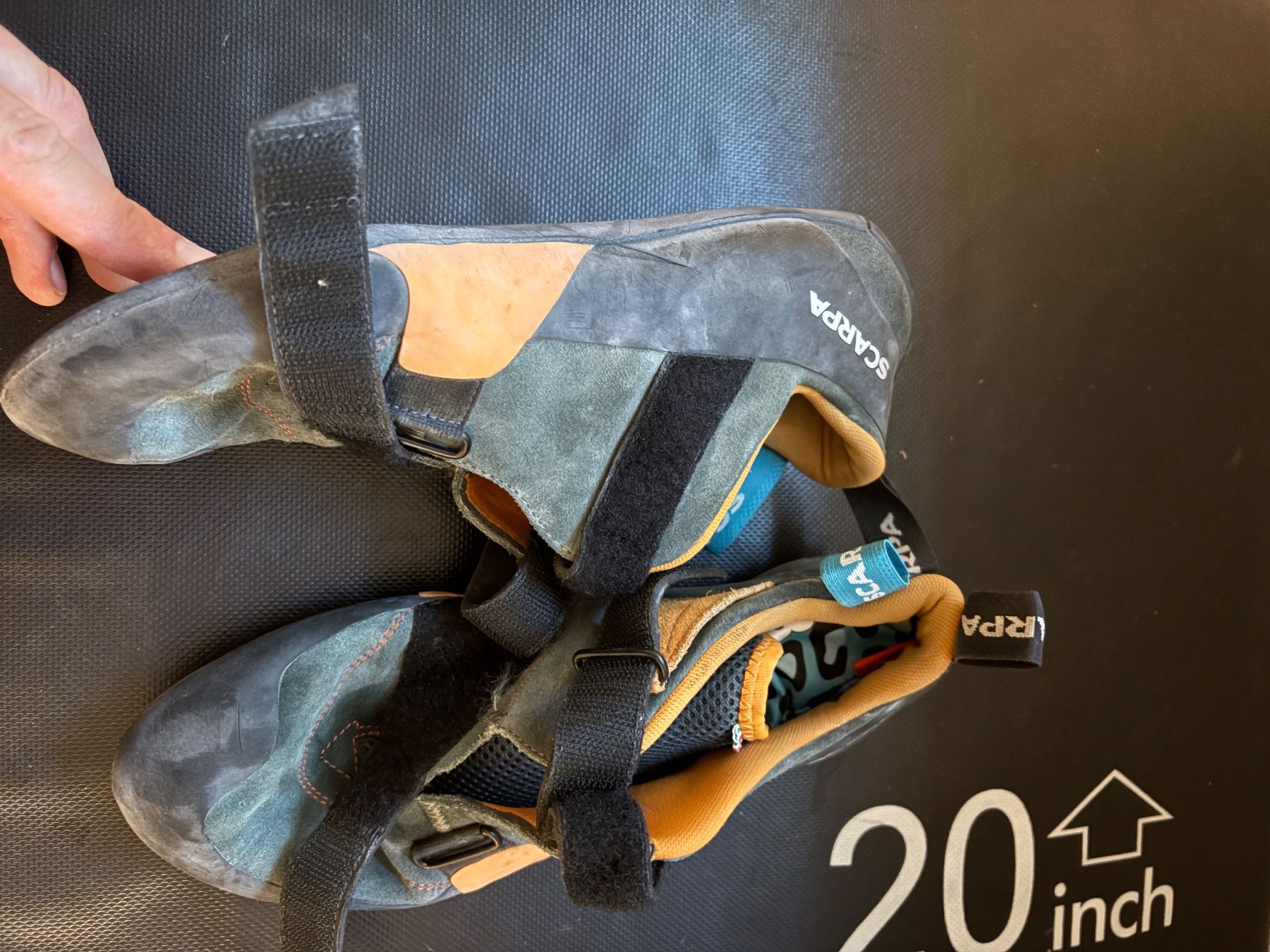 Scarpa Scarpe da uomo: Kletterschuhe Scarpa 45.5 – Usato da Jonen venduto da MichaelM2015 2