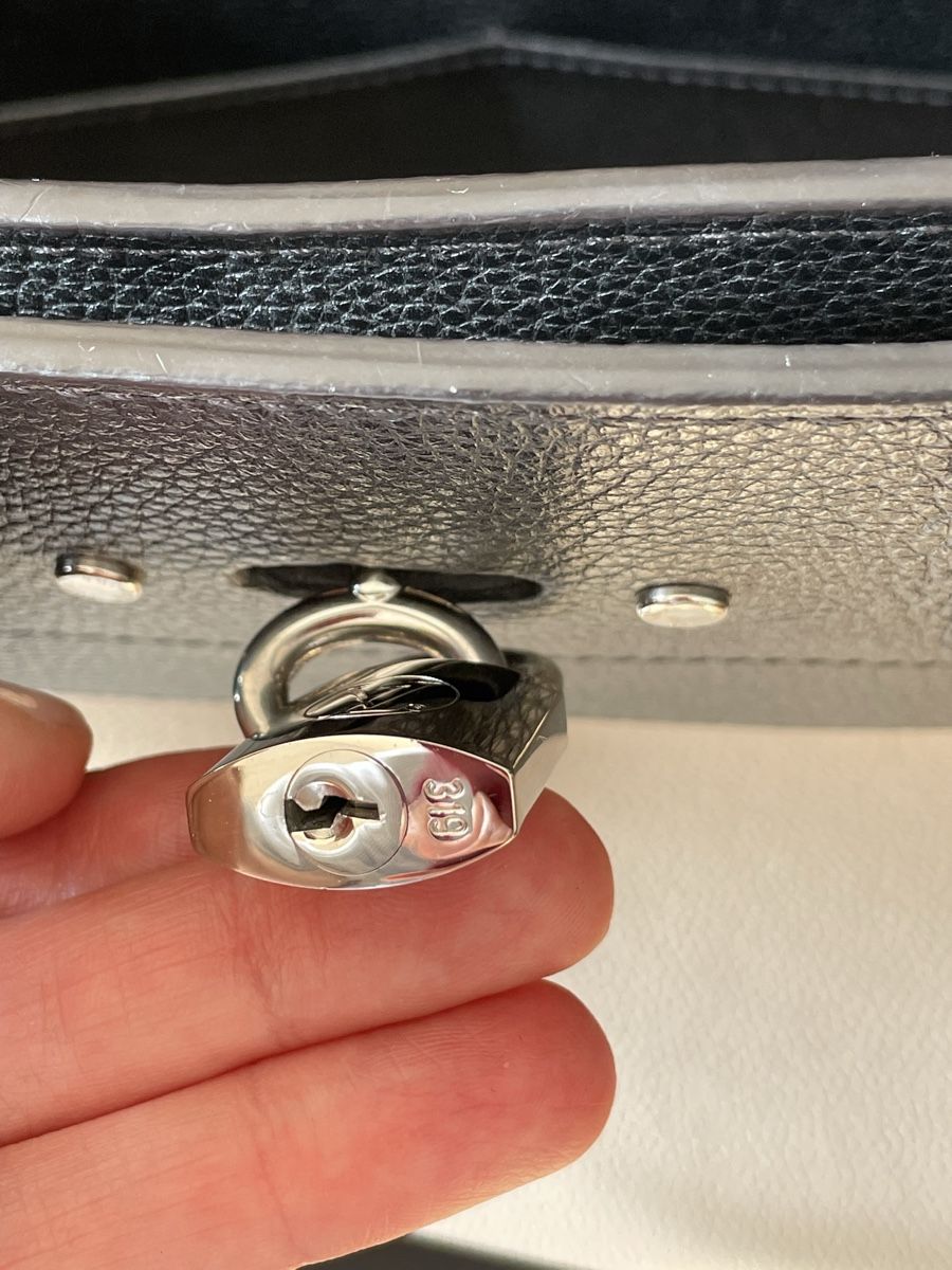 Louis Vuitton Sacs femmes: Authentic Louis Vuitton city Steamer. Old version! – Neuf (Voir description) à Cologny par Jul_ez 8