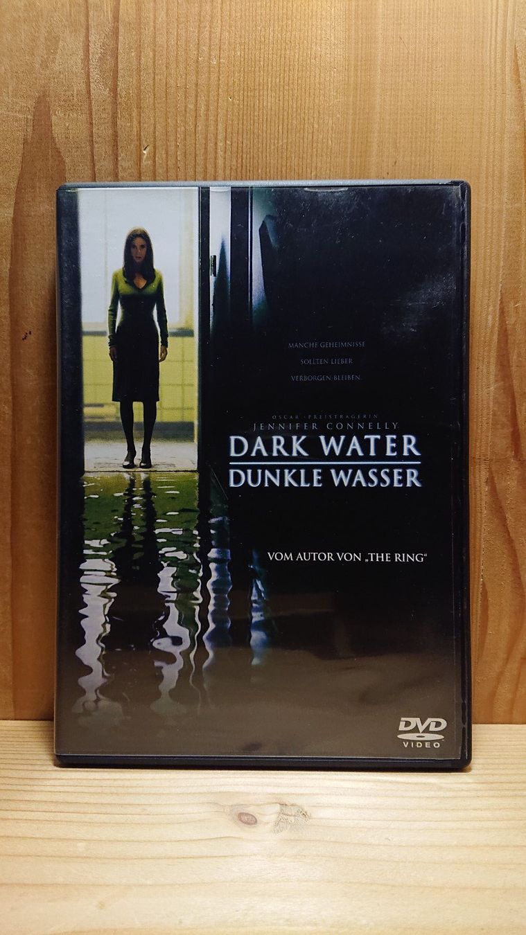 Tutti i DVDs: DARK WATER Dunkle Wasser auf DVD – Usato da Wilderswil venduto da Exebub