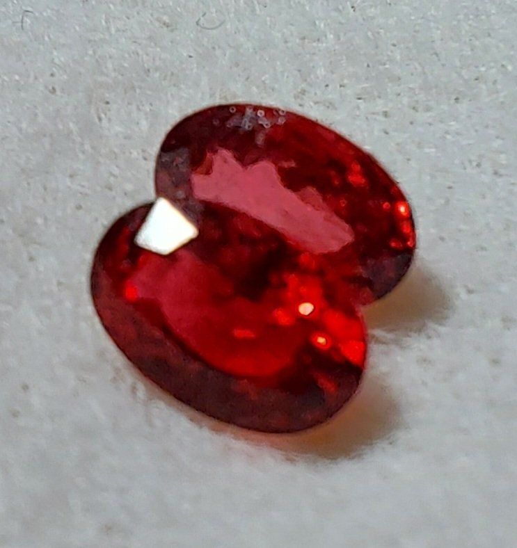 Edelsteine: Spinell – Gebraucht aus Klingnau von Tamina5