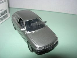 Opel Astra * Gama 1:43