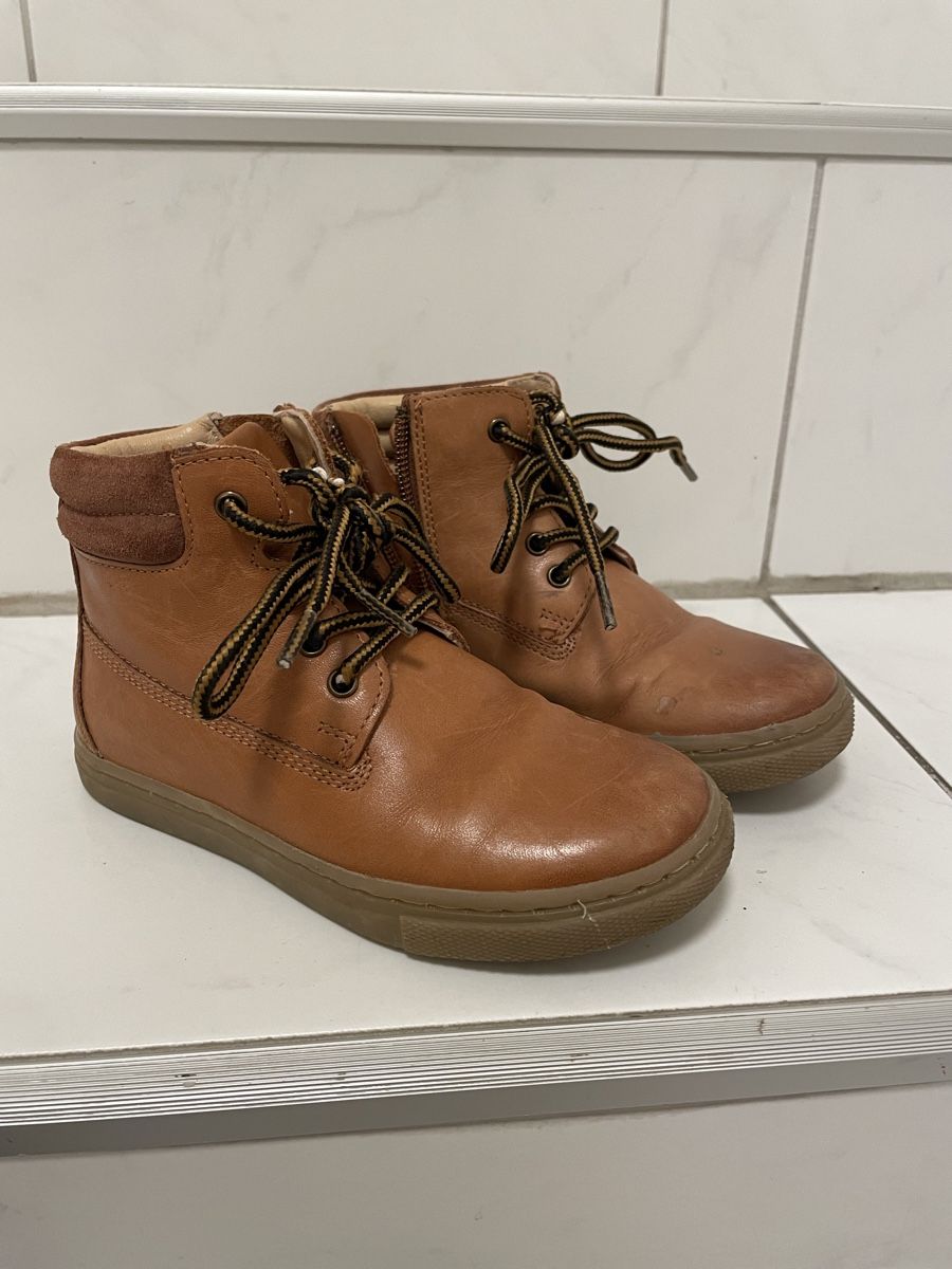 Friboo Schuhe für Jungen: Lederschuhe – Gebraucht aus Magden von Rosenzweig