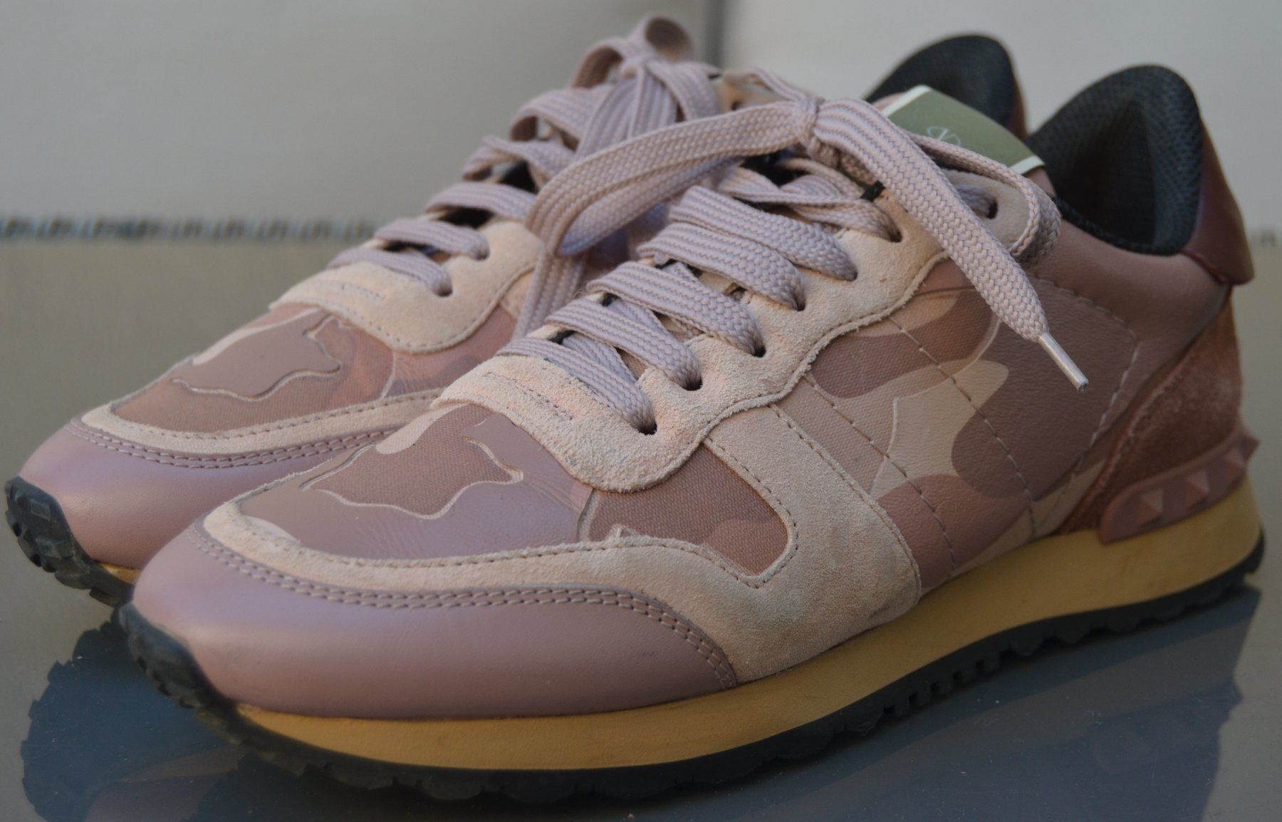 Valentino Scarpe da donna: Sneakers Valentino Rockstud. 38 – Usato da Collonges venduto da Auganien 4