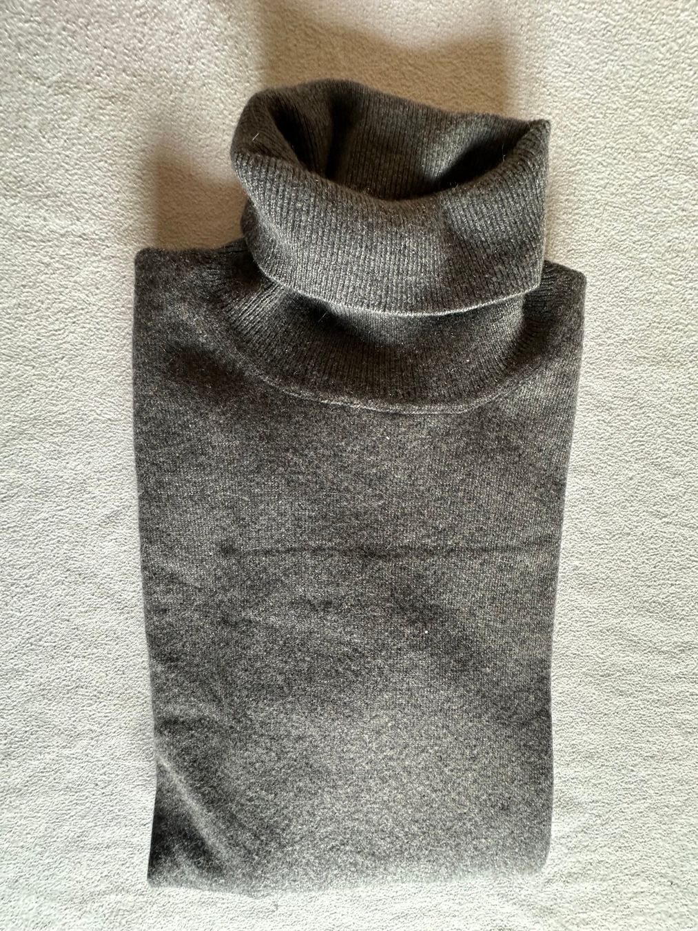 Pulls & Sweat-shirts: Pull Cashmere col roulé gris – D'occasion à Ste-Croix par mjmg 5
