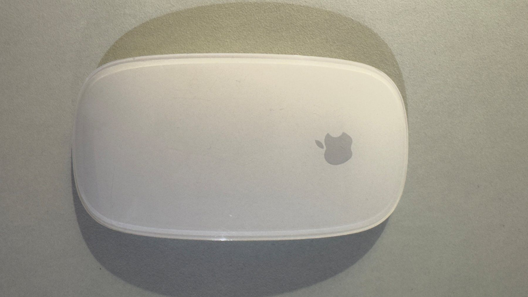 Apple Mouse: Souris Apple – Usato da Givisiez venduto da seller07 2