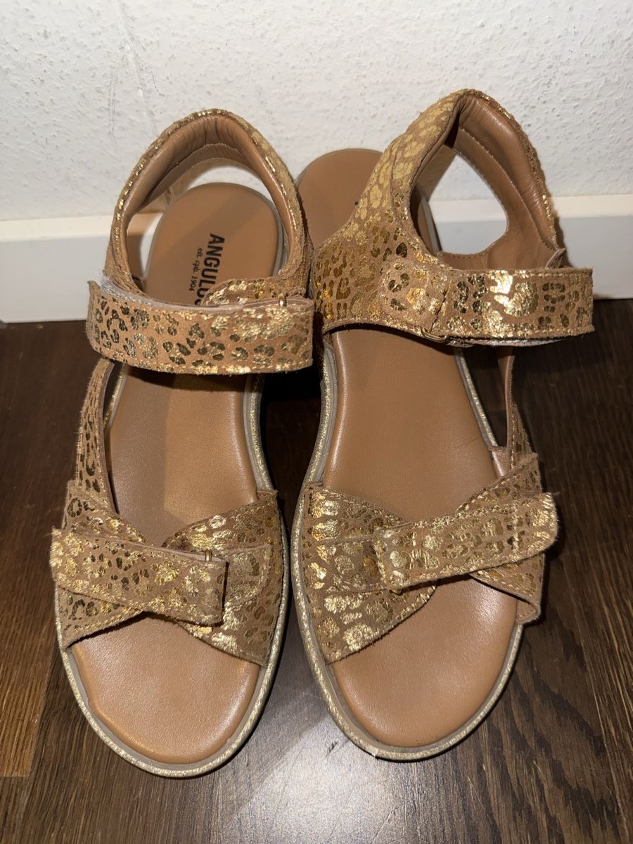 Scarpe per ragazze: Angulus Sandalen Gold Gr. 36 – Usato da Allschwil venduto da lucifa