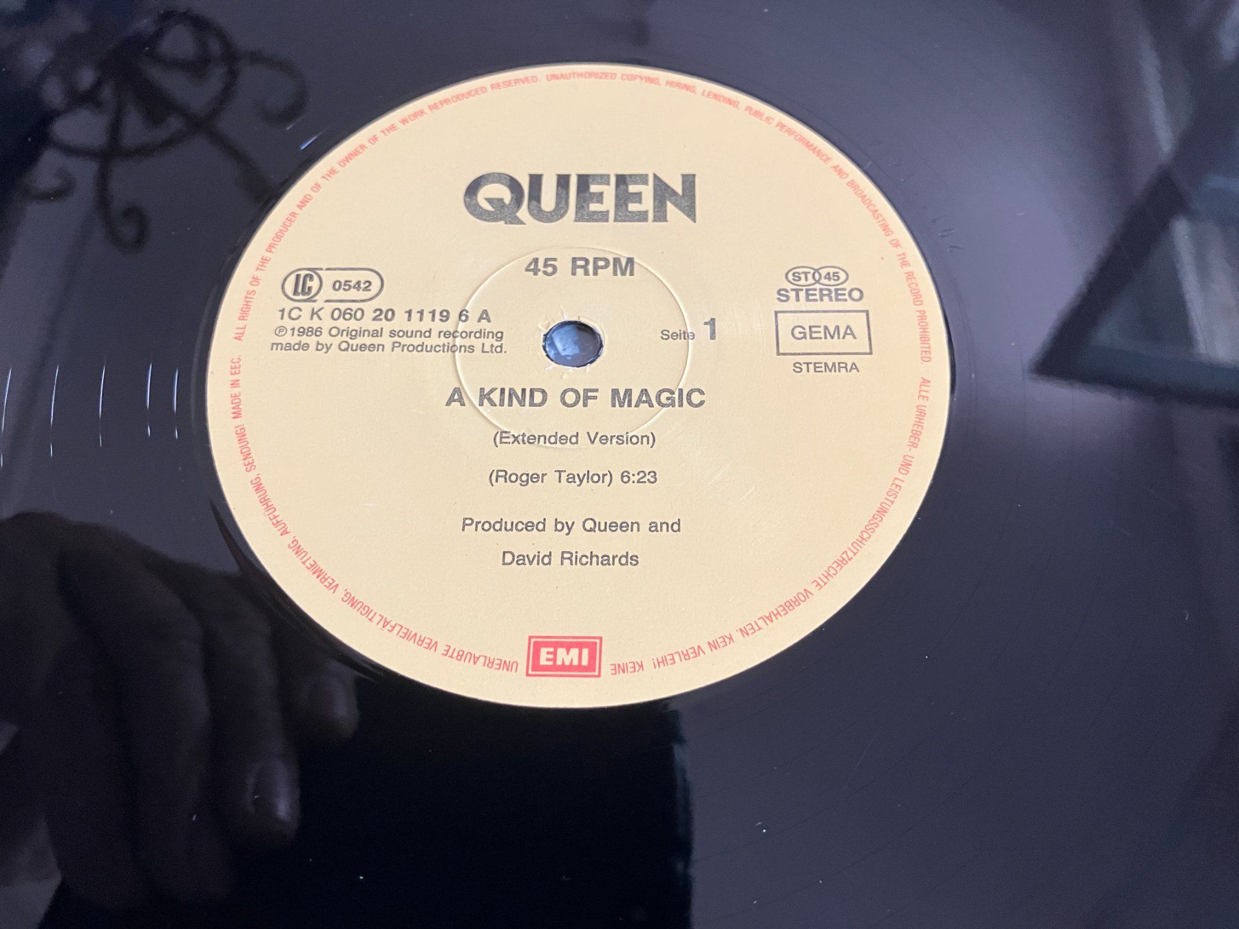 Dischi in vinile: Queen – Usato da Aarwangen venduto da Jukebox3 6