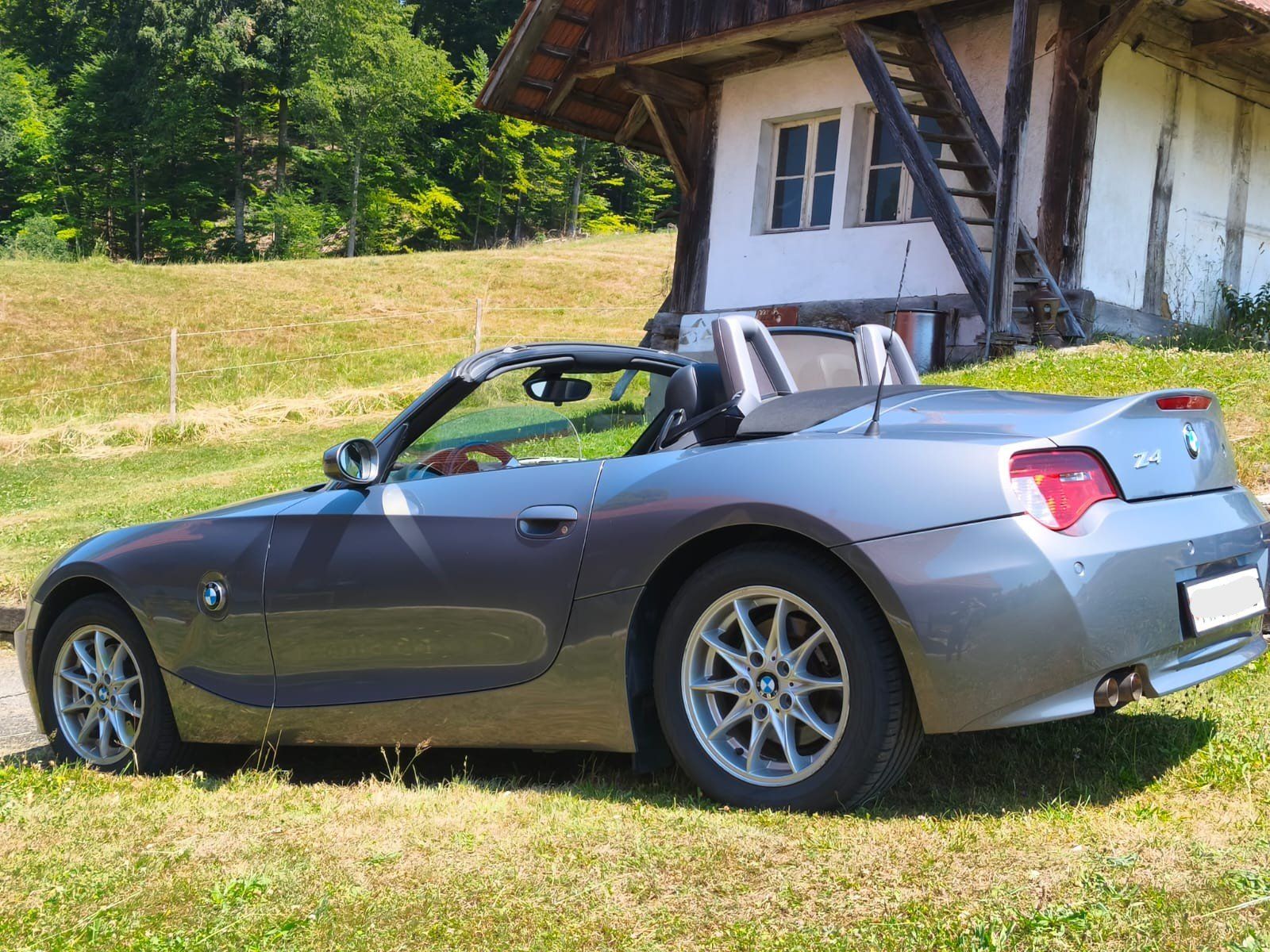 BMW Automobili: BMW Z4 2.5si Roadster – Usato da Etzelkofen venduto da Razorball 2