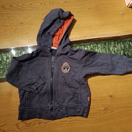 Sweatjacke Grösse 86 