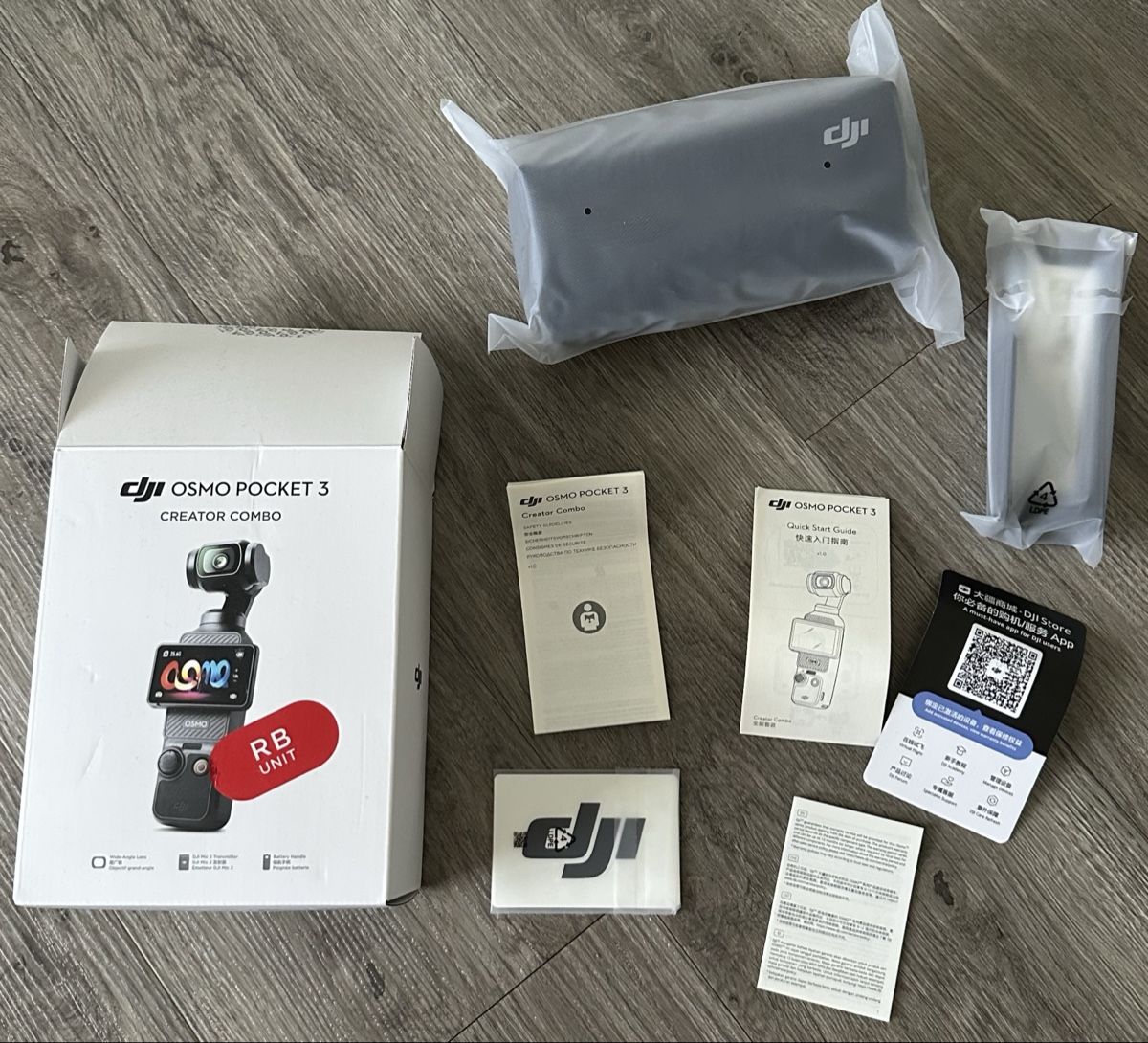 DJI Action Cam: DJI Osmo Pocket 3 Creator Combo – Nuovo (secondo la descrizione) da Rothenburg venduto da mllr779