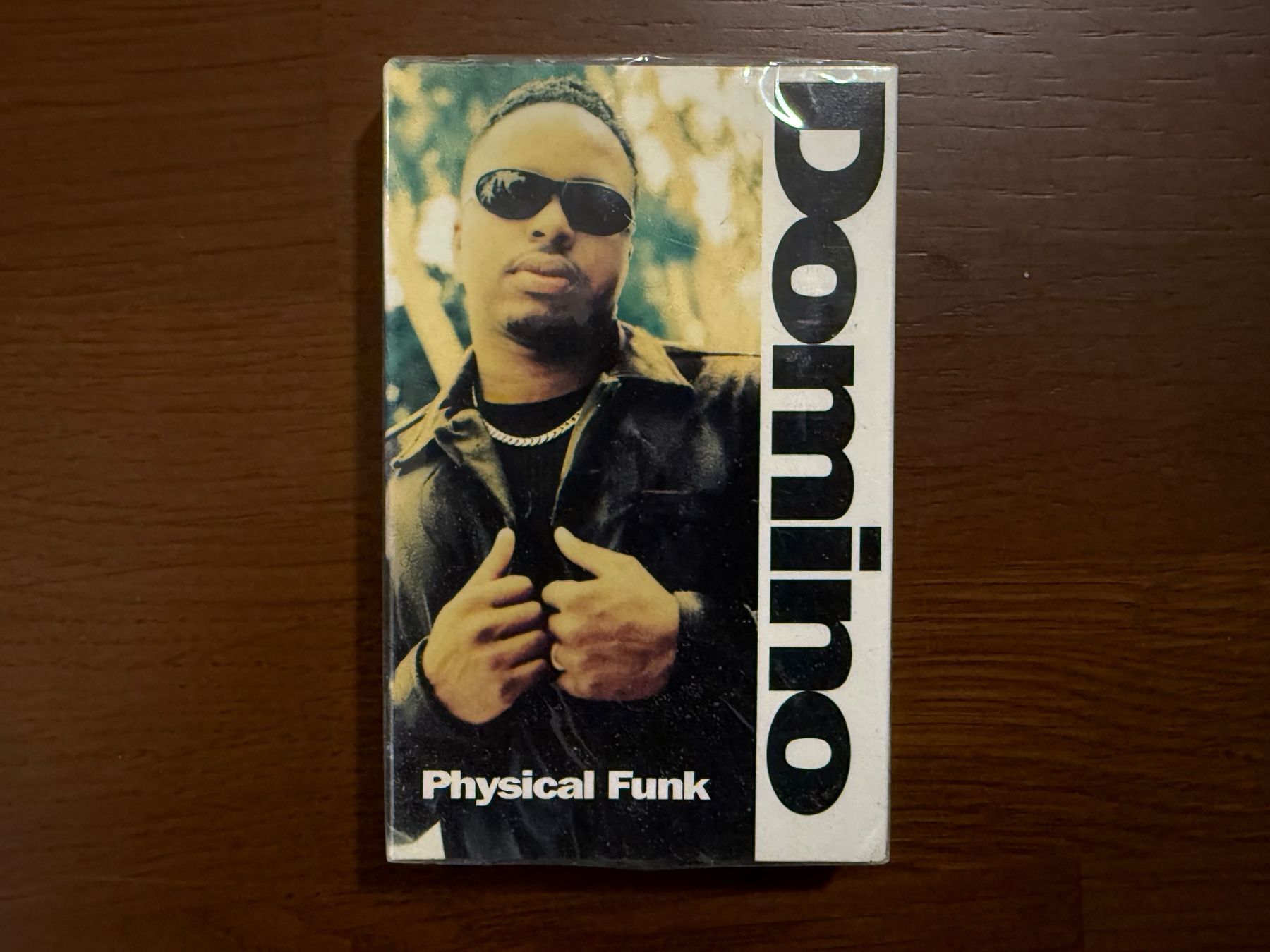 Musicassette: Domino "Physical Funk" - cassette MC – Nuovo e nell'imballaggio originale da Delémont venduto da cpop