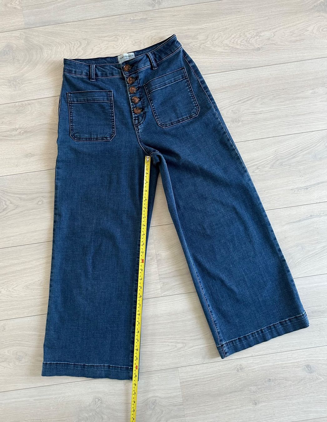 Jeans: Jeans 7/8 La Petite Étoile – Nuovo (secondo la descrizione) da La Neuveville venduto da flodocha 8