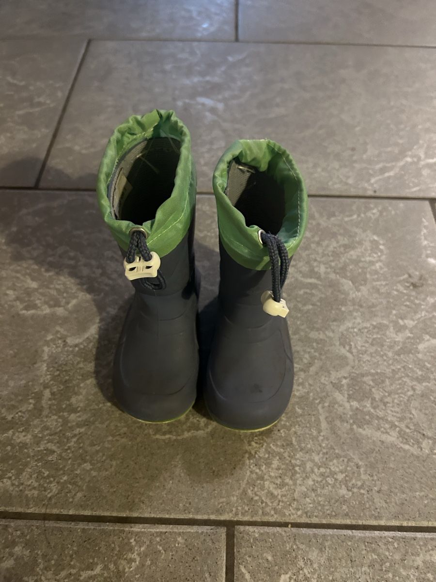 Scarpe per ragazzi: Gummistiefel Gr. 20 – Usato da Langnau am Albis venduto da Elli2013