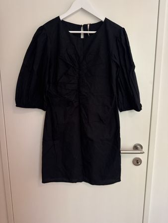 Free People Dress Black Size M Gathered Front Puff Sleeve