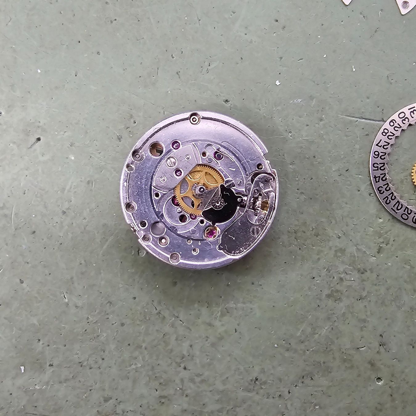 Certina Orologi: Mouvement Certina 17-351 – Difettoso da Tramelan venduto da Nirdan 1