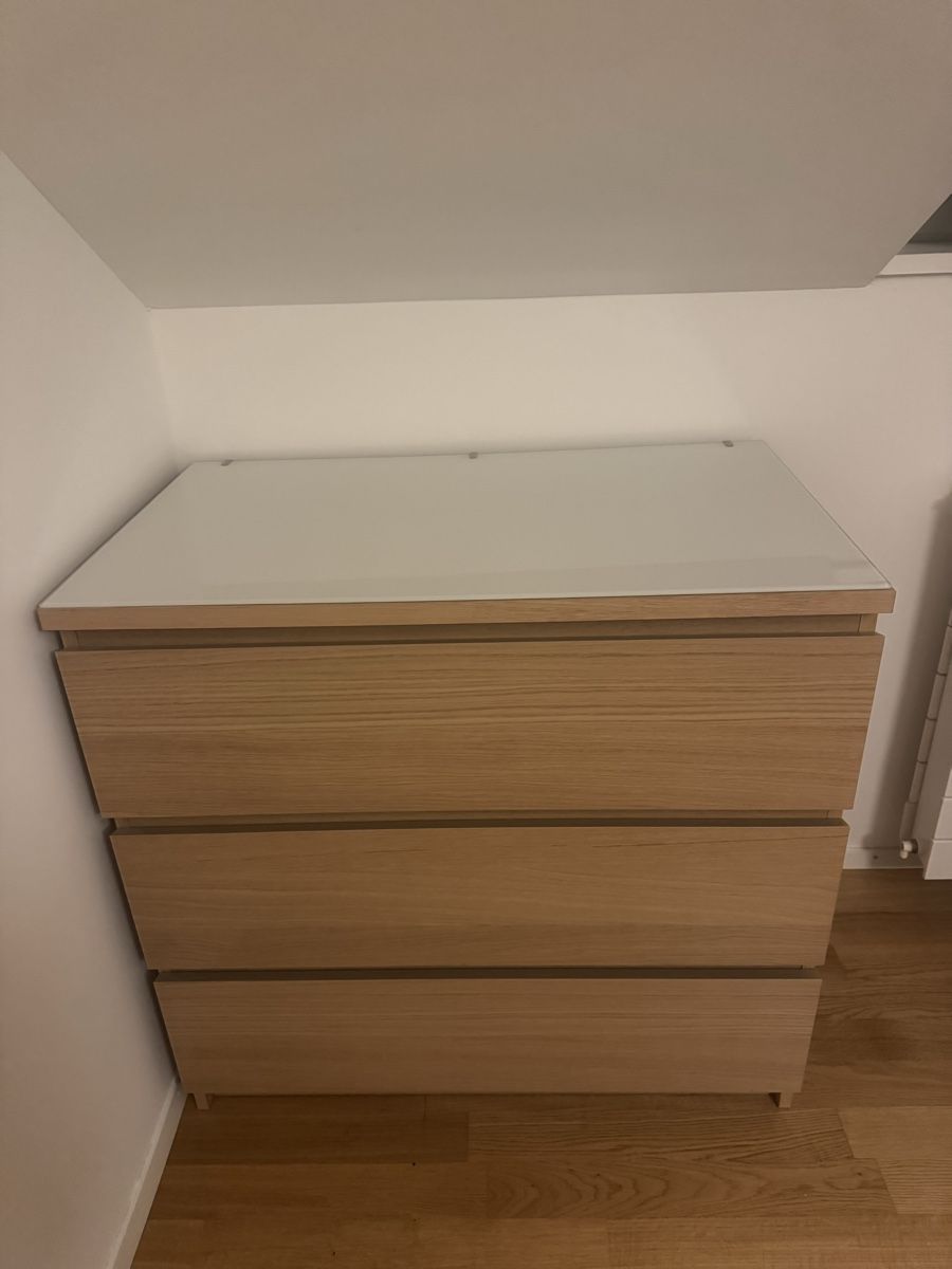 Ikea Scaffali: MALM Kommode Holz Ikea mit Glasplatte  – Usato da Zürich venduto da ann_zvt5 2