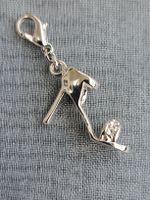 neuer Charm Anhänger High Heels Schuh silber mit Steinchen