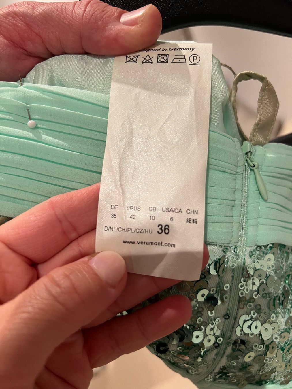 Robes: Elegantes Abendkleid – D'occasion à Gachnang par Maz_dn6f 2