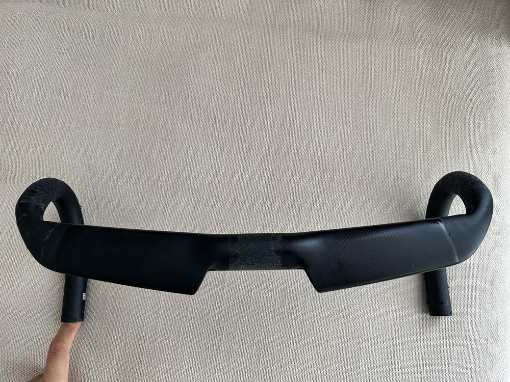 Specialized Pièces détachées: Specialized Roval Rapide handlebars 42cm – D'occasion à Wallisellen par wan_jc8x